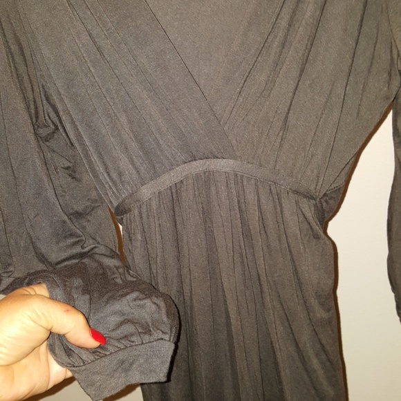 Dress - Picture 3 of 4